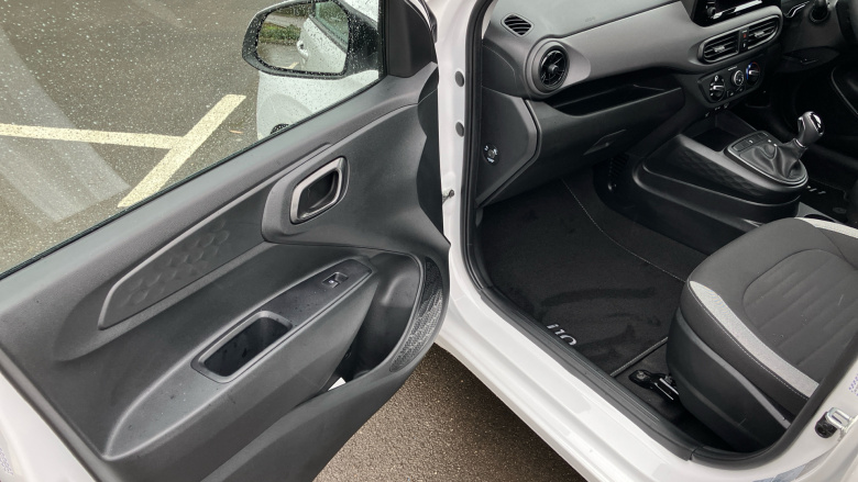 Hyundai i10 1.2 [79] Advance 5dr Auto [Nav] Petrol Hatchback